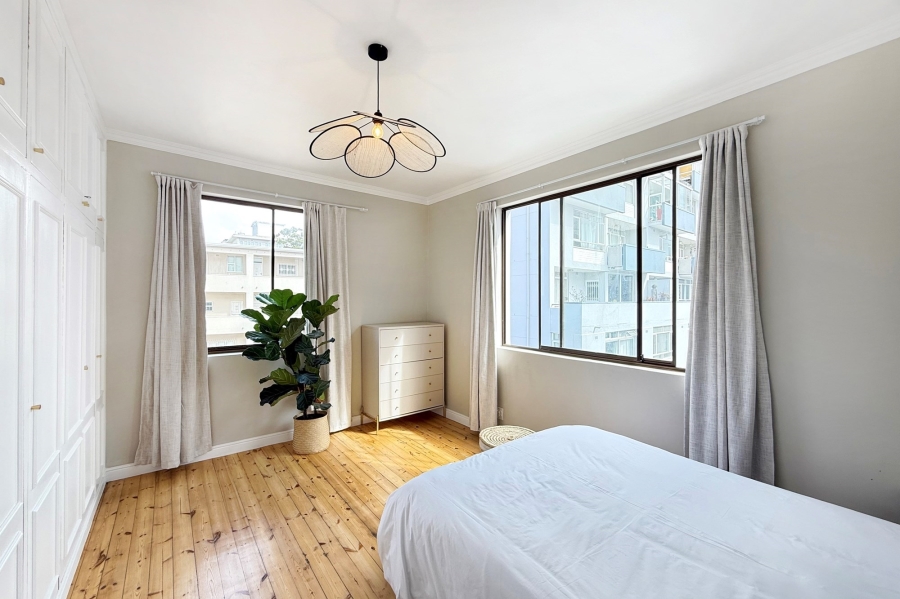 To Let 2 Bedroom Property for Rent in Sea Point Western Cape